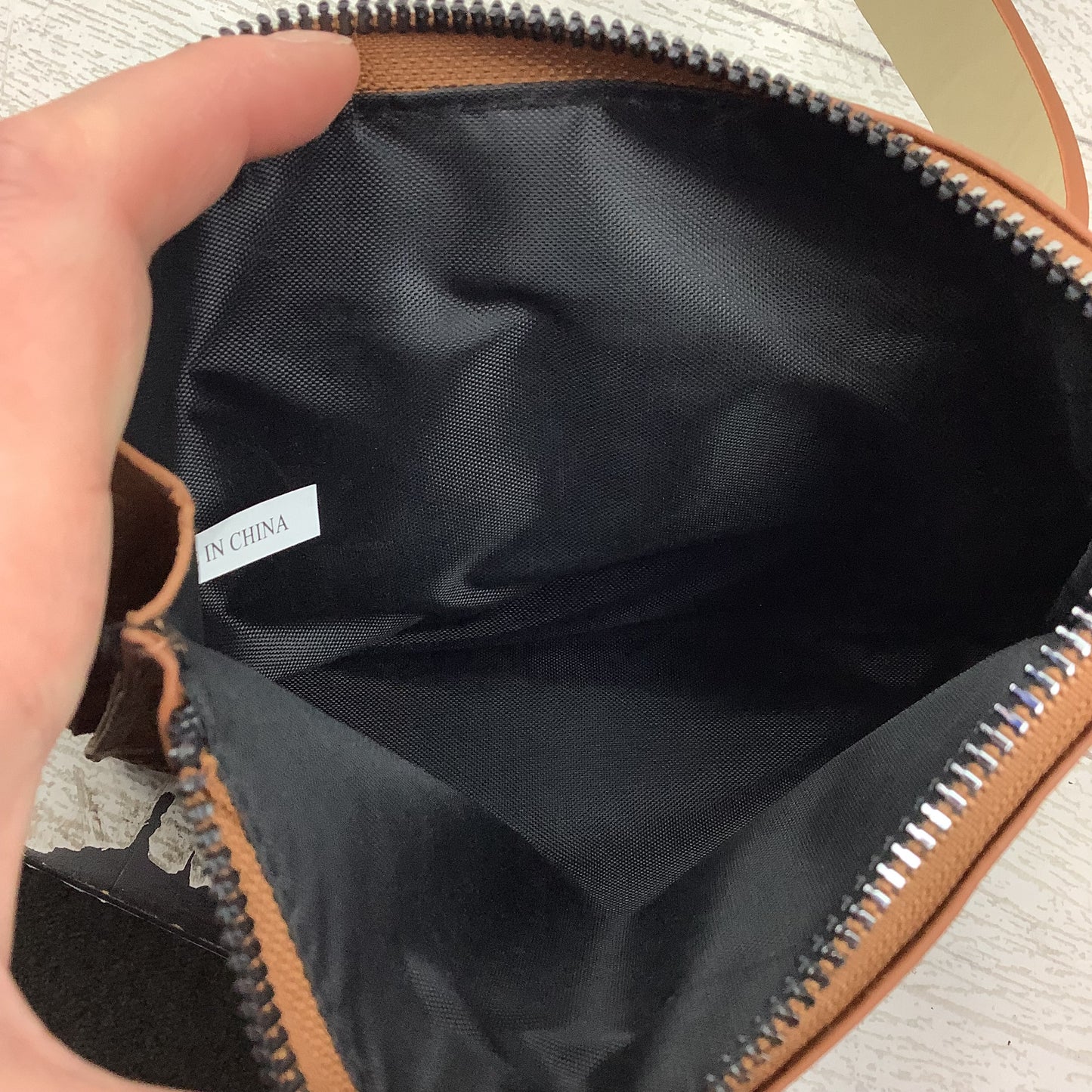 Belt Bag Leather By Stone Mountain, Size: M