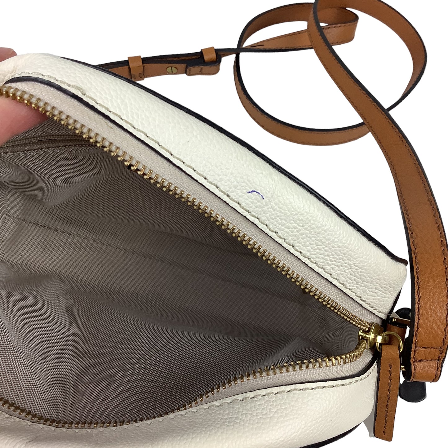 Handbag By Fossil  Size: Medium