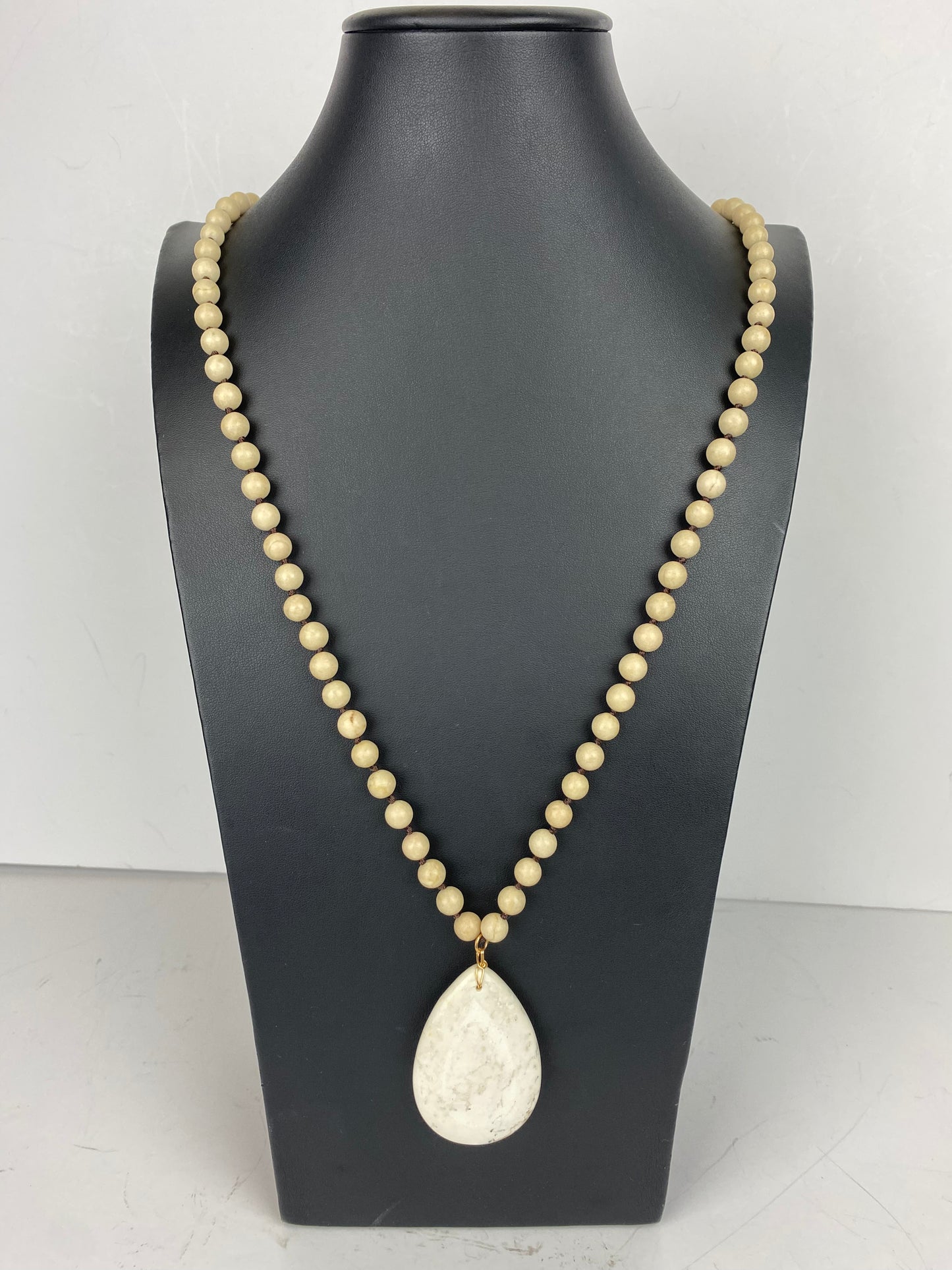 Necklace Charm By Clothes Mentor