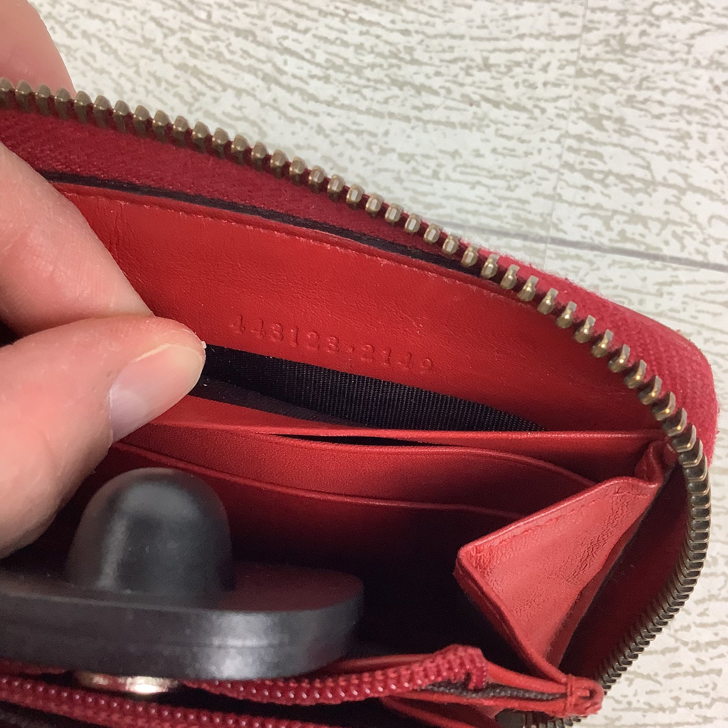 Wallet Luxury Designer By Gucci, Size: Large